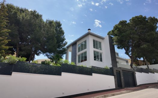 Villa de lujo Balcones – OBRA NUEVA